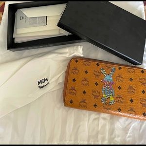 MCM Rabbit Zip Around Long Wallet